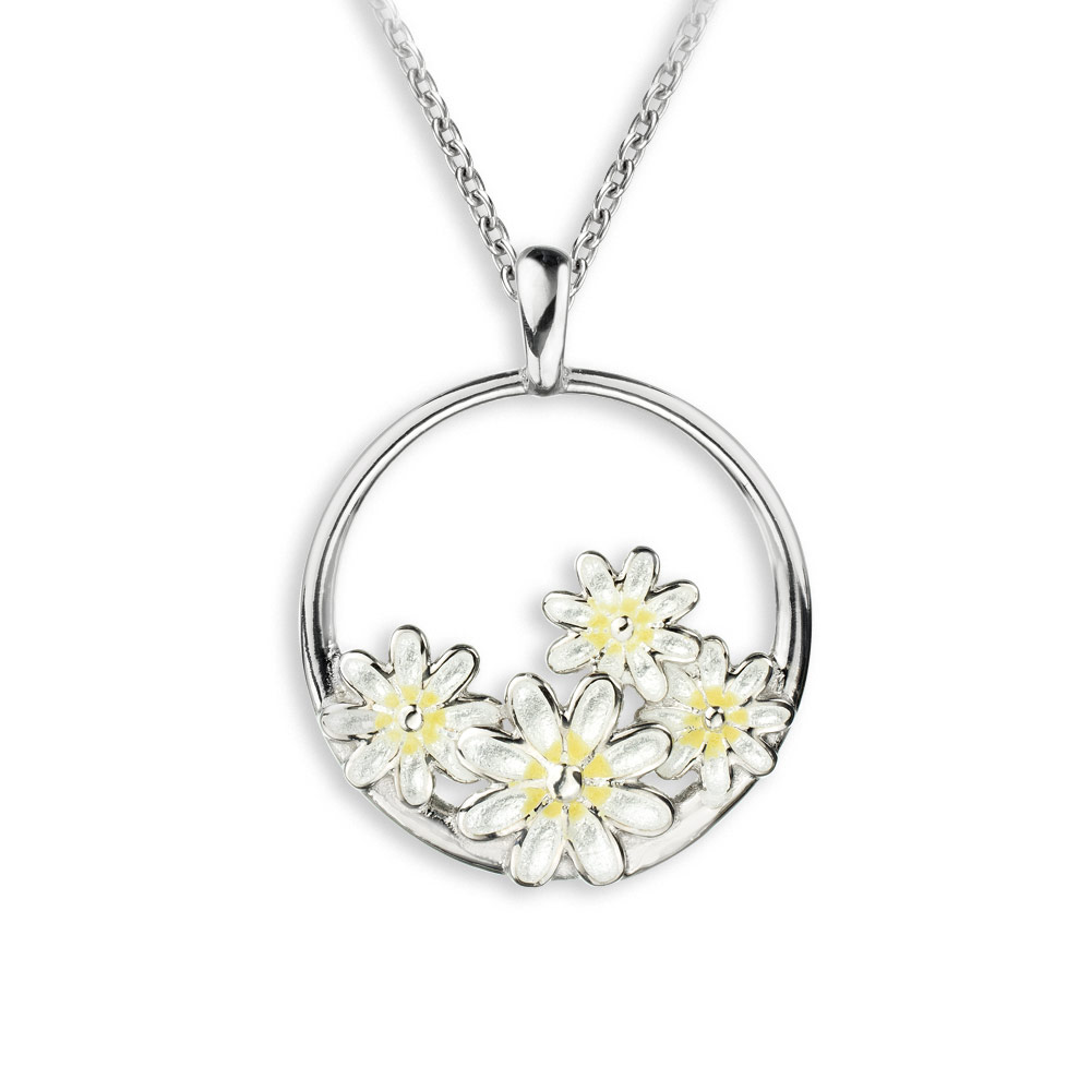 White Daisy Cluster